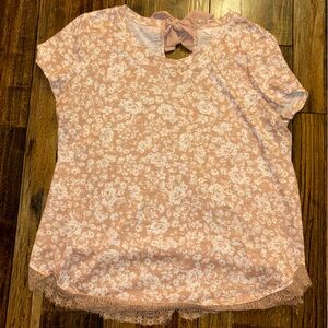 XL Lauren Conrad bow back shirt